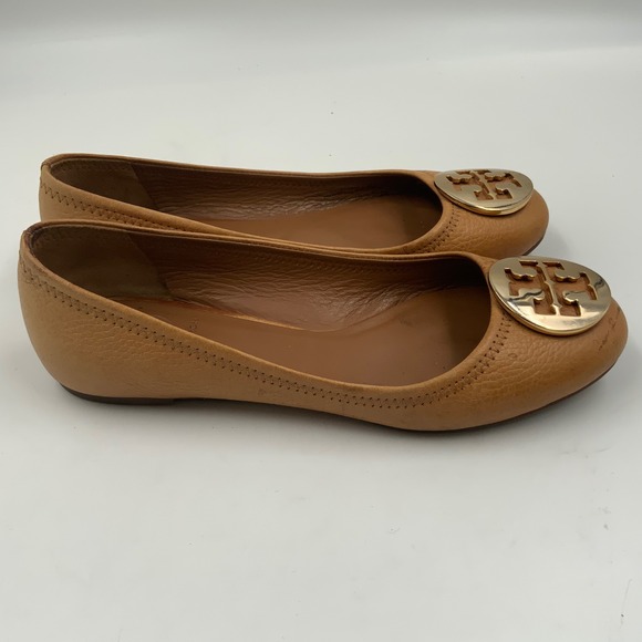 Tory Burch Tan Leather Ballet Flats with Gold Logo Medallion - Classic - Picture 3 of 9